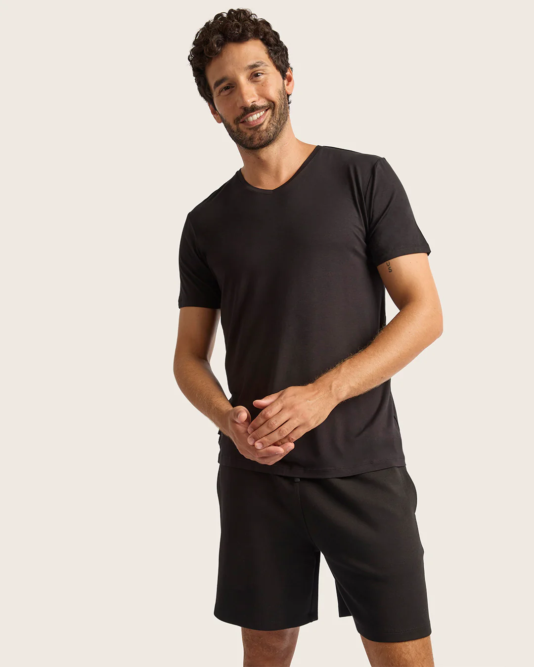 Men's Base Layer V-Neck T-Shirt - Black - Image 11