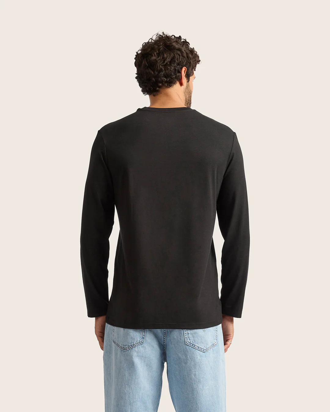 Men's Classic Long Sleeve T-Shirt - Black - Image 8