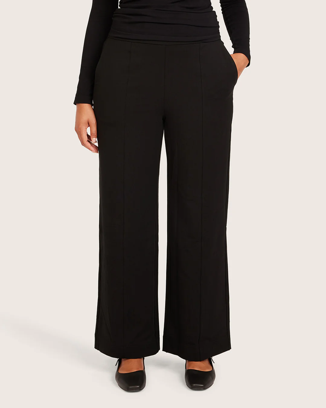 Relaxed Leg Pants - Regular - Black - Image 10