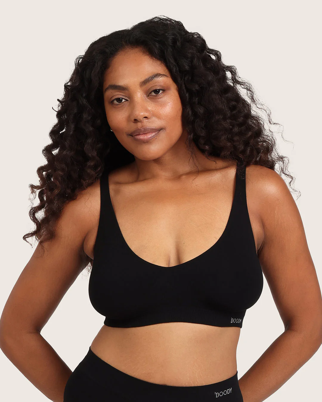 Seamfree Crop Bra - Black - Image 7