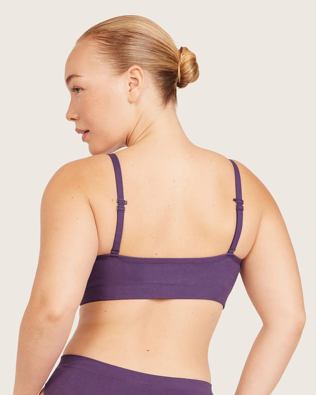 Wireless T-Shirt Bra - Amethyst - Image 9