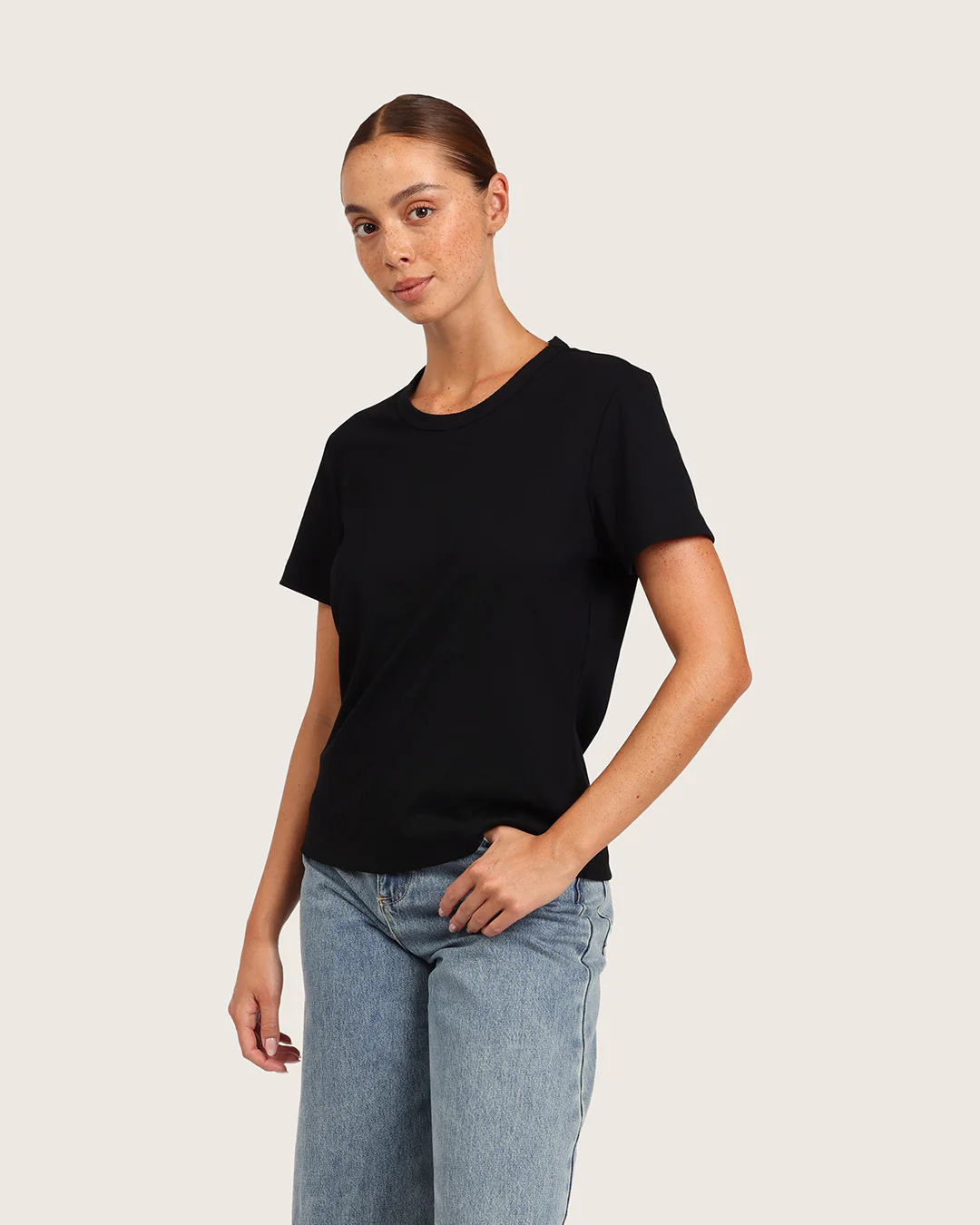 Women's Ribbed Crew Neck T-Shirt - Black - Image 2